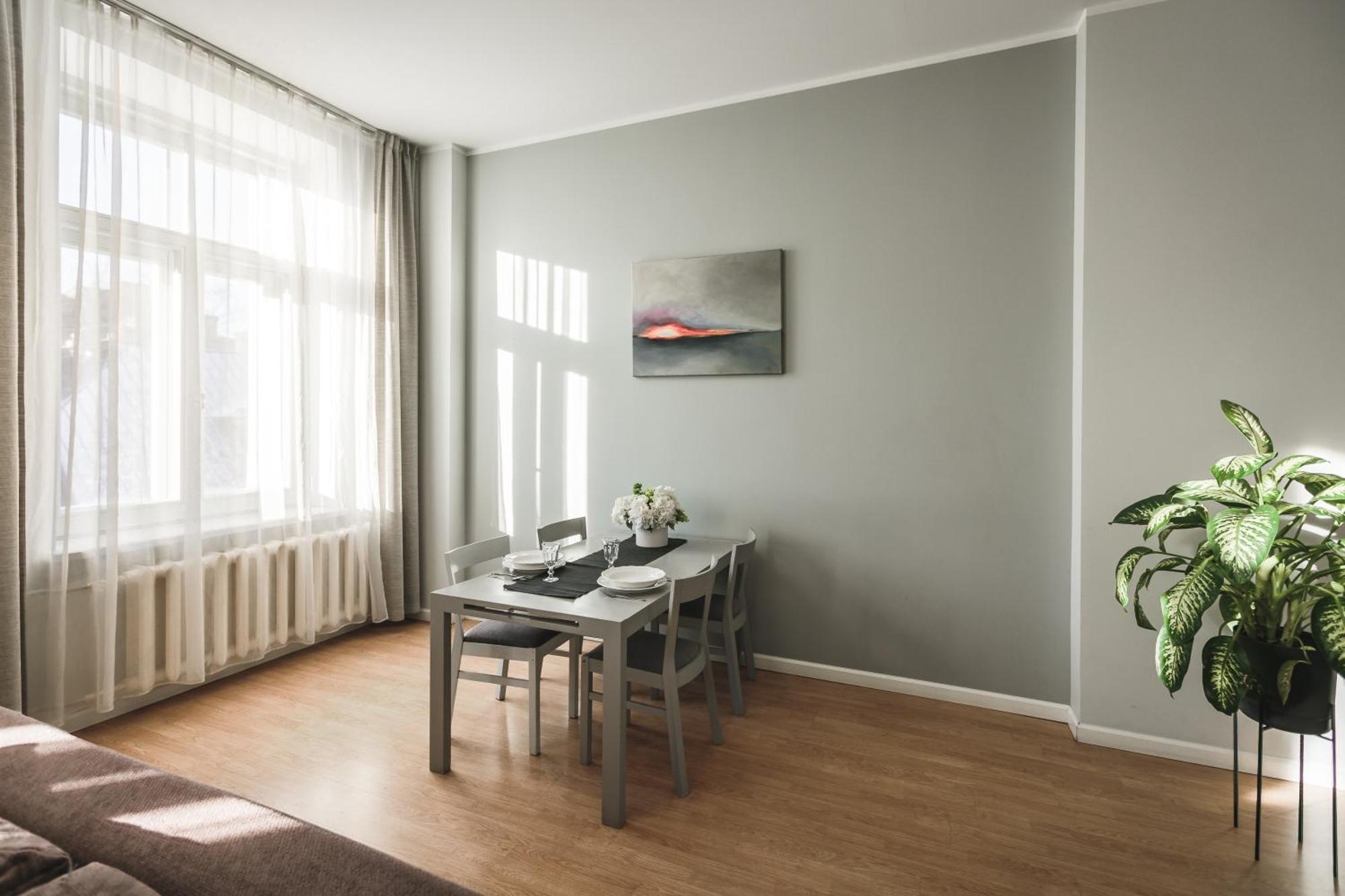 Bearsleys Downtown Apartments Riga Buitenkant foto